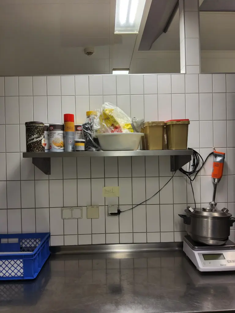 Wandregal Großküche 