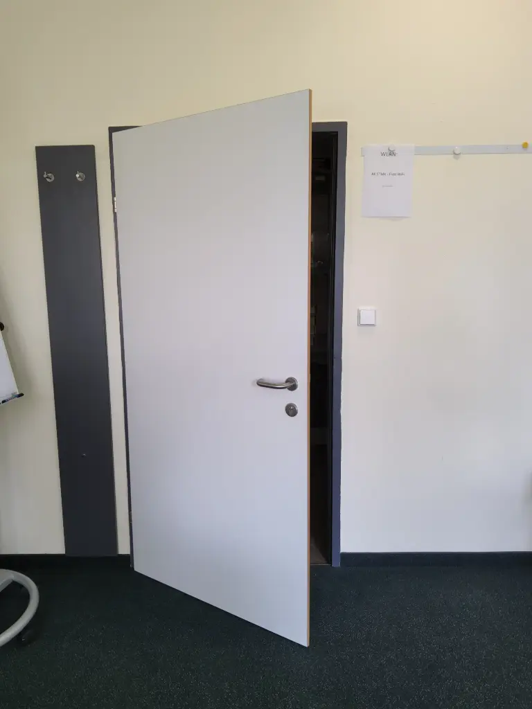 Innentür weiß, 90x200 links 