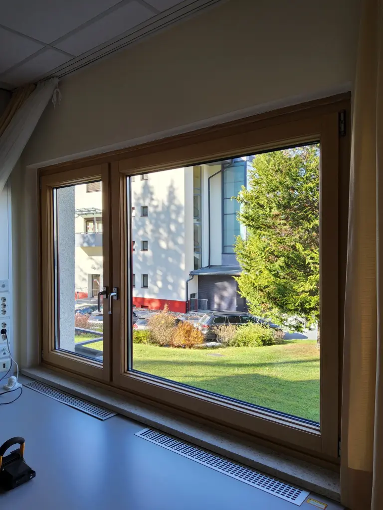 Fenster Holz/Alu rot, 210x138