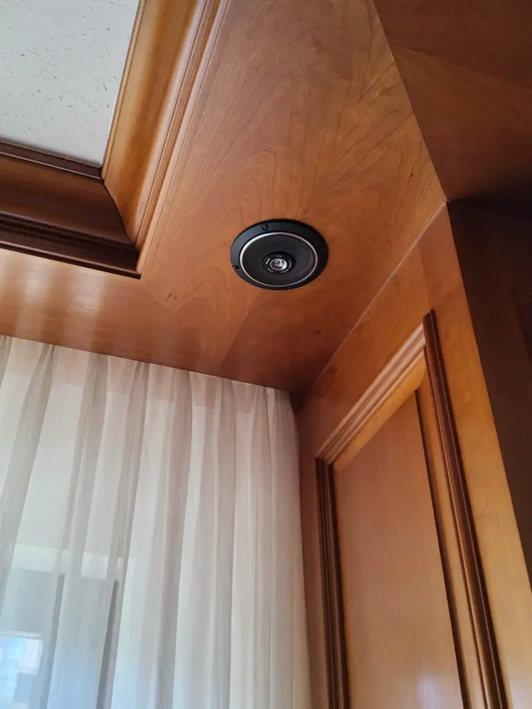 Decken-Einbaulautsprecher