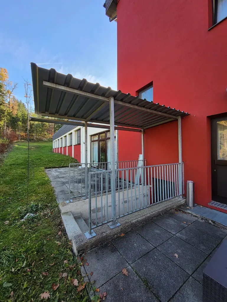 Vordach Stiegenabgang