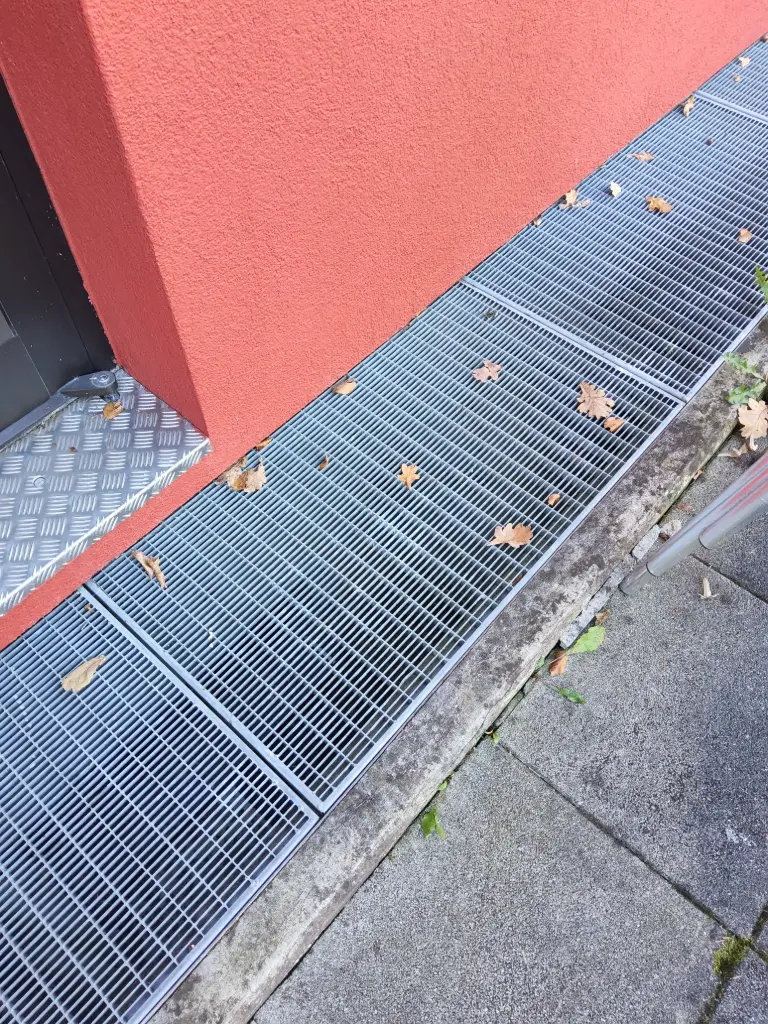 Schachtgitter verzinkt