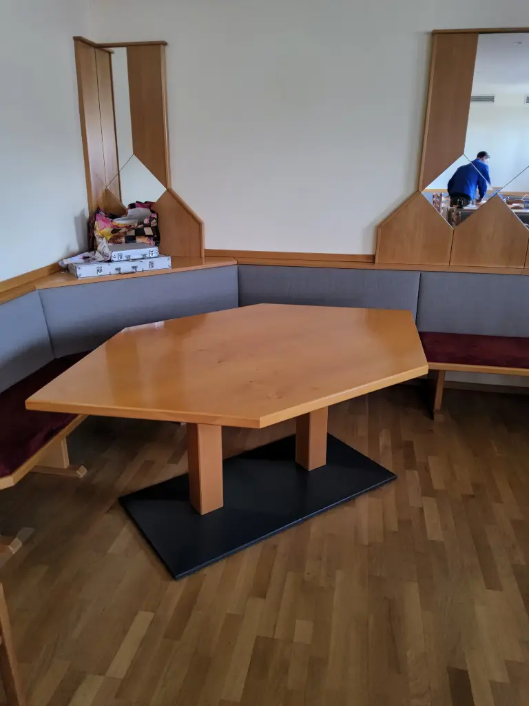 Ecktisch Stüberl Buche