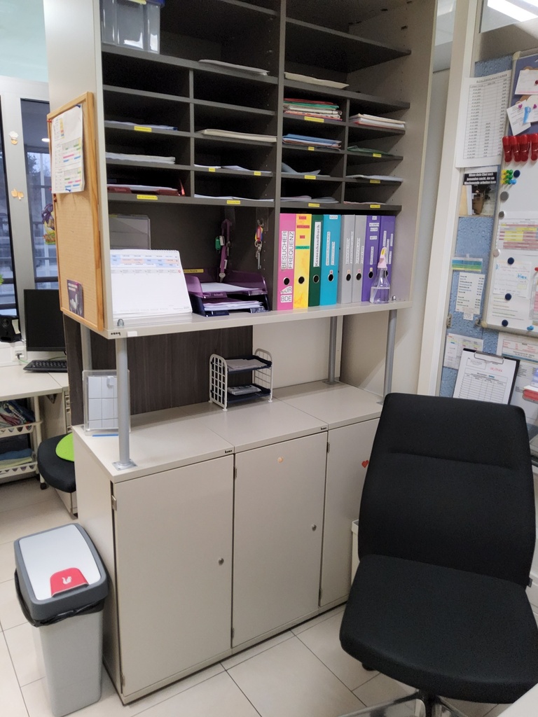 Büroschrank 120x45x230