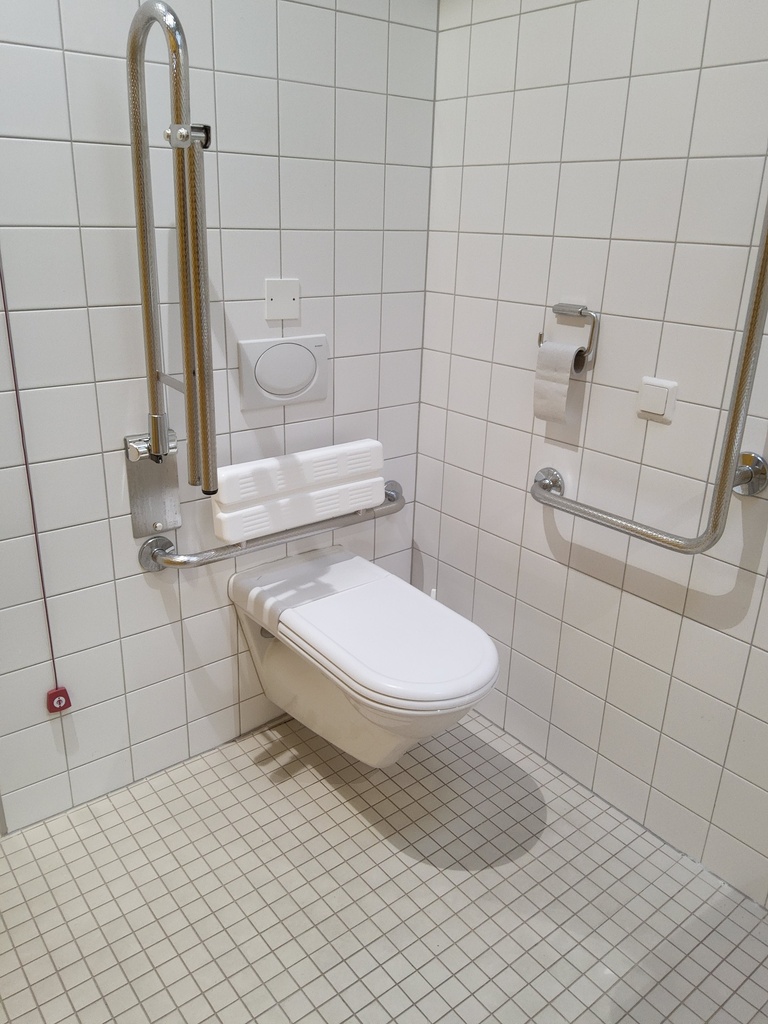 WC Einheit barrierefrei