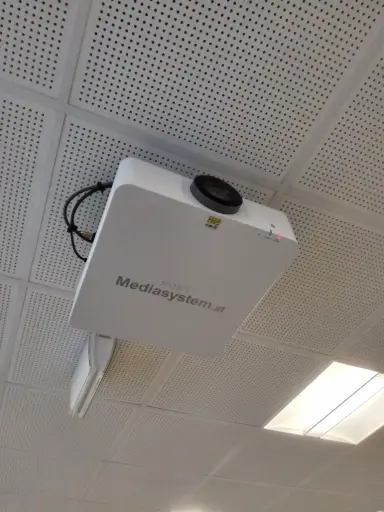 [OMAK] Beamer Sony, mit Deckenhalterung