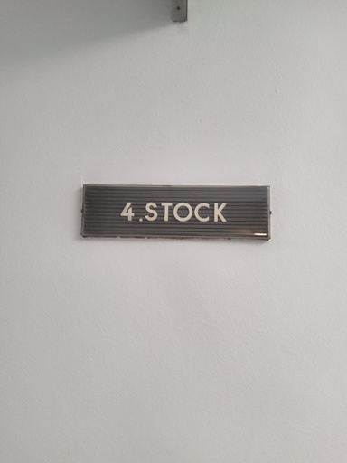 [JOERG-00239] Stockwerksbeschilderung