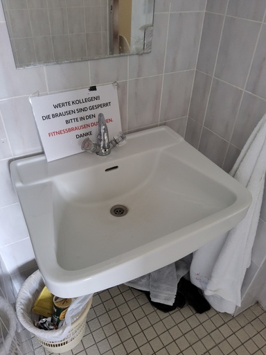 [JOERG-00279] Waschbecken inkl. Armatur 64x50
