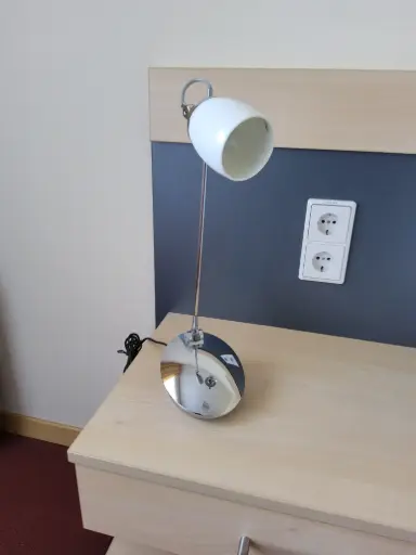 [OMAK] Leselampe Halogen