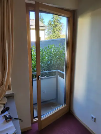 [OMAK] Balkontüre Holz/Alu rot 96x216