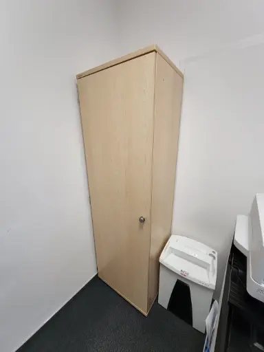 [OMAK] Büroschrank Birkenoptik, 60x45x190