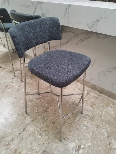 [OMAK] Barhocker mit Stoffbezug grau