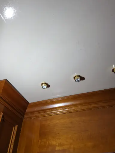 [OMAK] Deckeneinbauspot richtbar