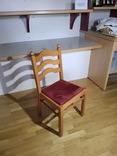 [OMAK] Stuhl Stüberl Buche