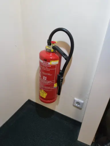 [OMAK] Feuerlöscher Noris, 6l Schaum