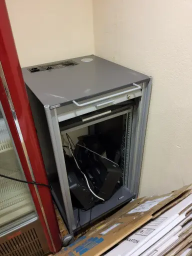 [OMAK] Medienschrank Wiesner Hager