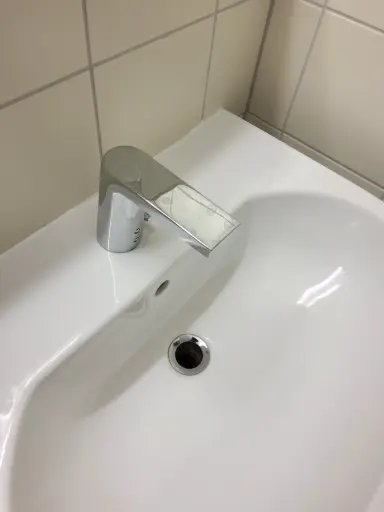 [OMAK] Waschtischarmatur mit Sensor