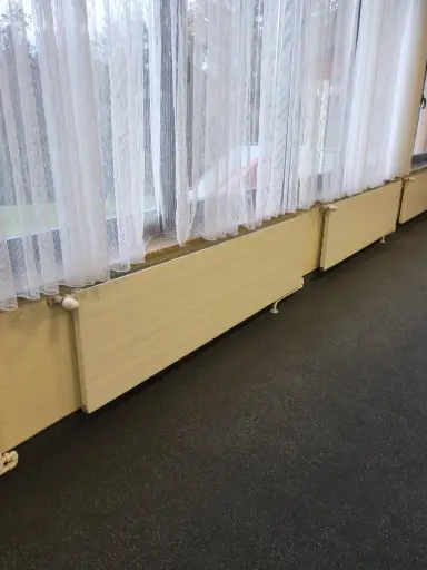 [OMAK] Hygieneheizkörper mit Zusatzlamellen, 200x56